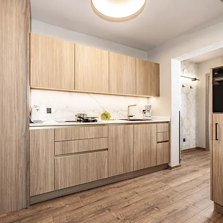 24 By Brücke Mayrhofen