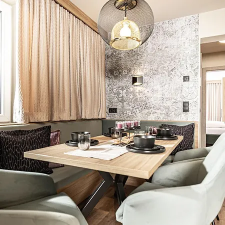 24 By Bruecke Apartament