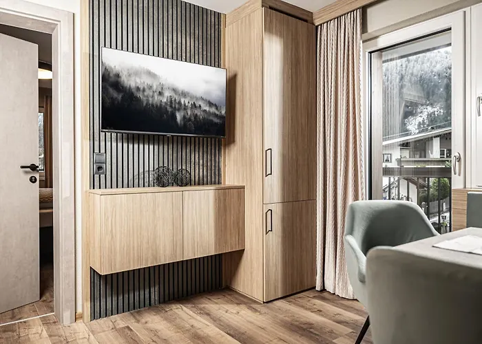 24 By Brücke Mayrhofen